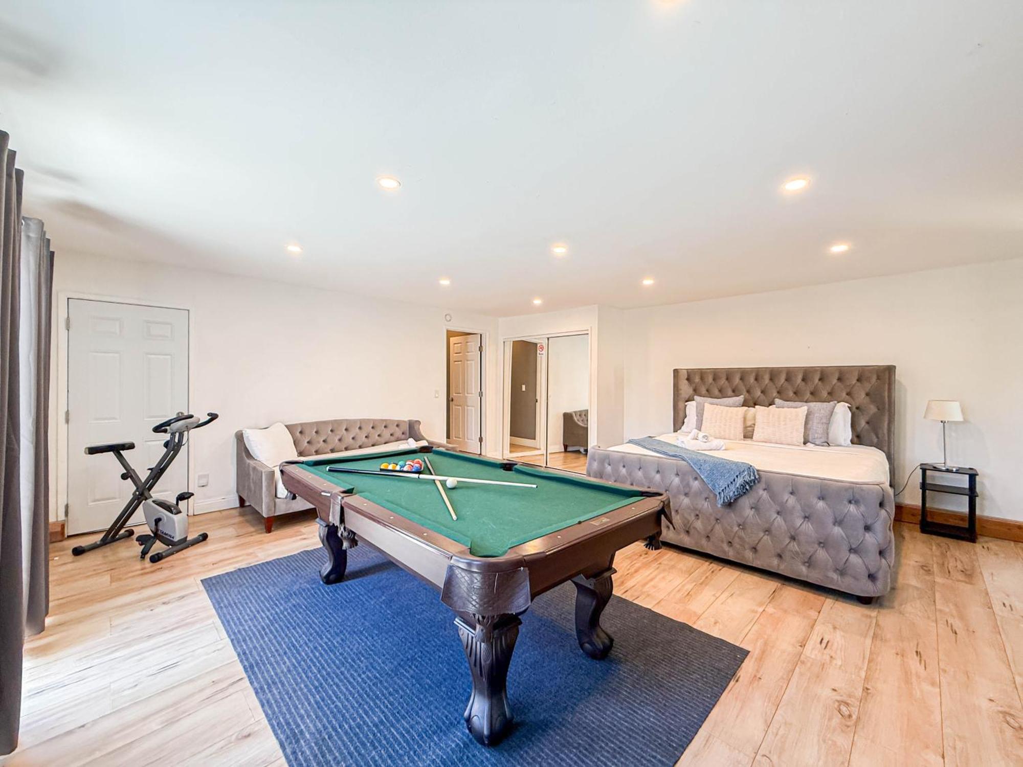 Villa Luxurious 4Br House With Swimming Pool -Fb Los Ángeles Exterior foto