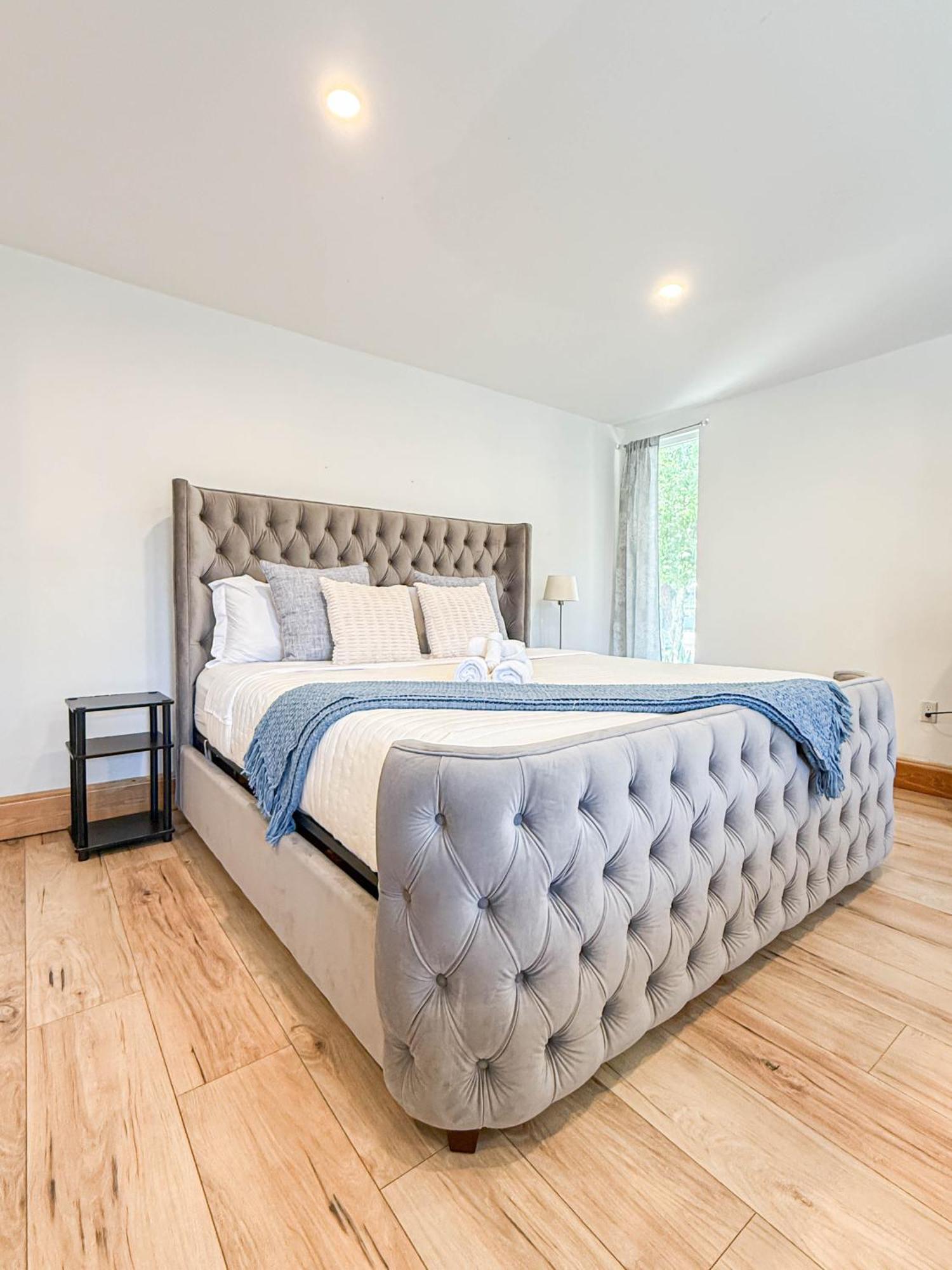 Villa Luxurious 4Br House With Swimming Pool -Fb Los Ángeles Exterior foto